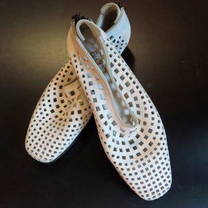 Arche Nirick Flats White Nubuck Size 40
